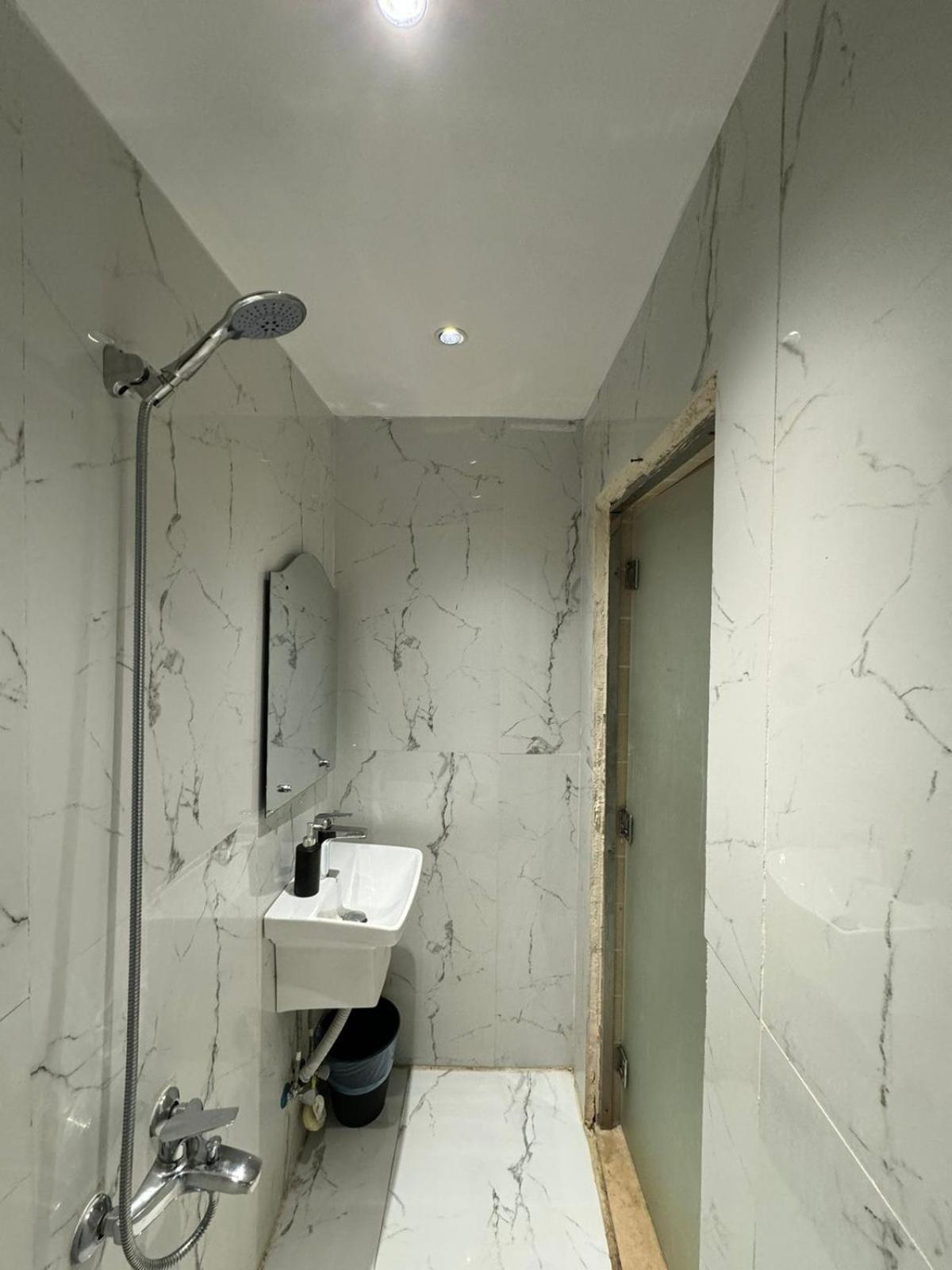 استديوهات خدمه ذاتيه مودرن Apartment *